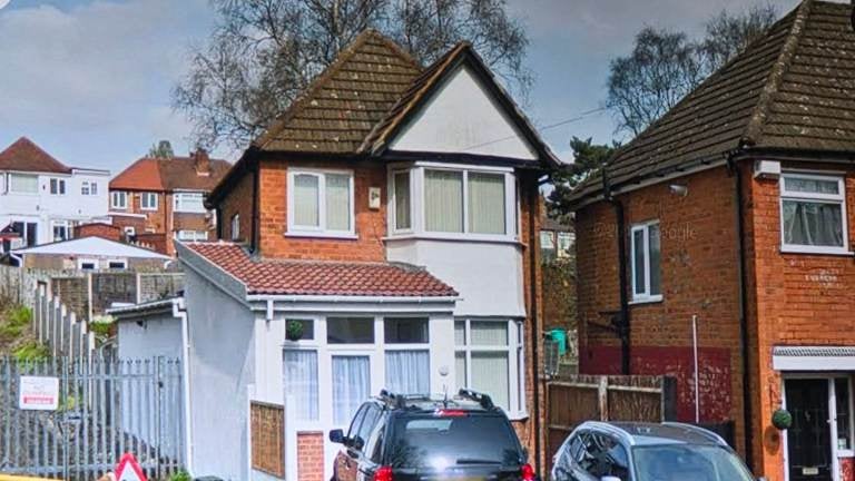 Flat Calshot Road in Birmingham