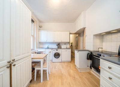 Flat Widley Road in City of Westminster