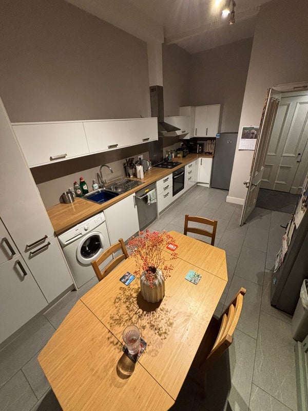 Flat Mayfield Road in City of Edinburgh