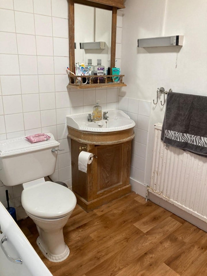 Room Farrant Avenue in Greater London