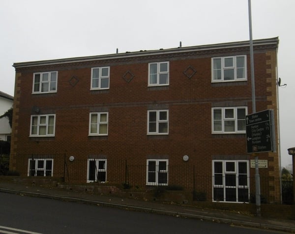 Flat Hartshill Road in Stoke-on-Trent