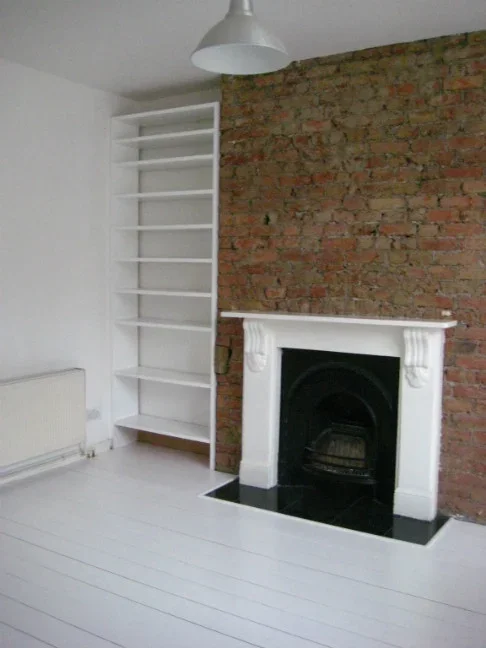 Flat Saltoun Road in Greater London