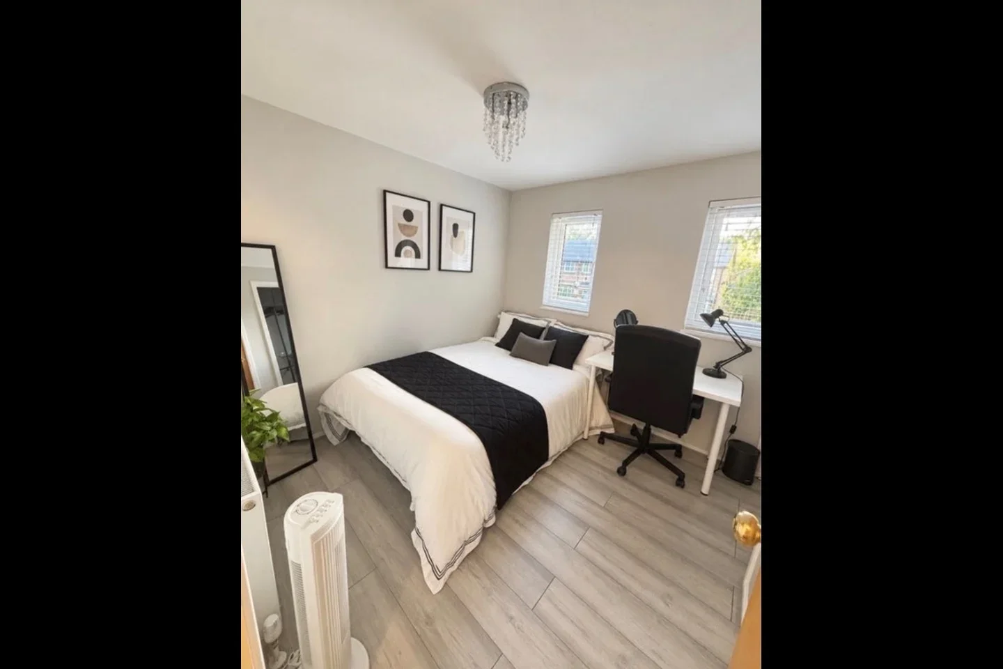 Room Guildford Road in Greater London