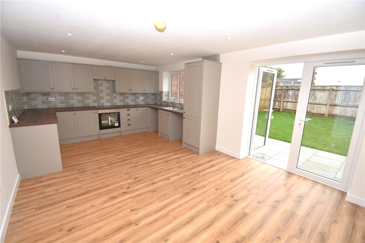 House Tanworth Grove in Moreton