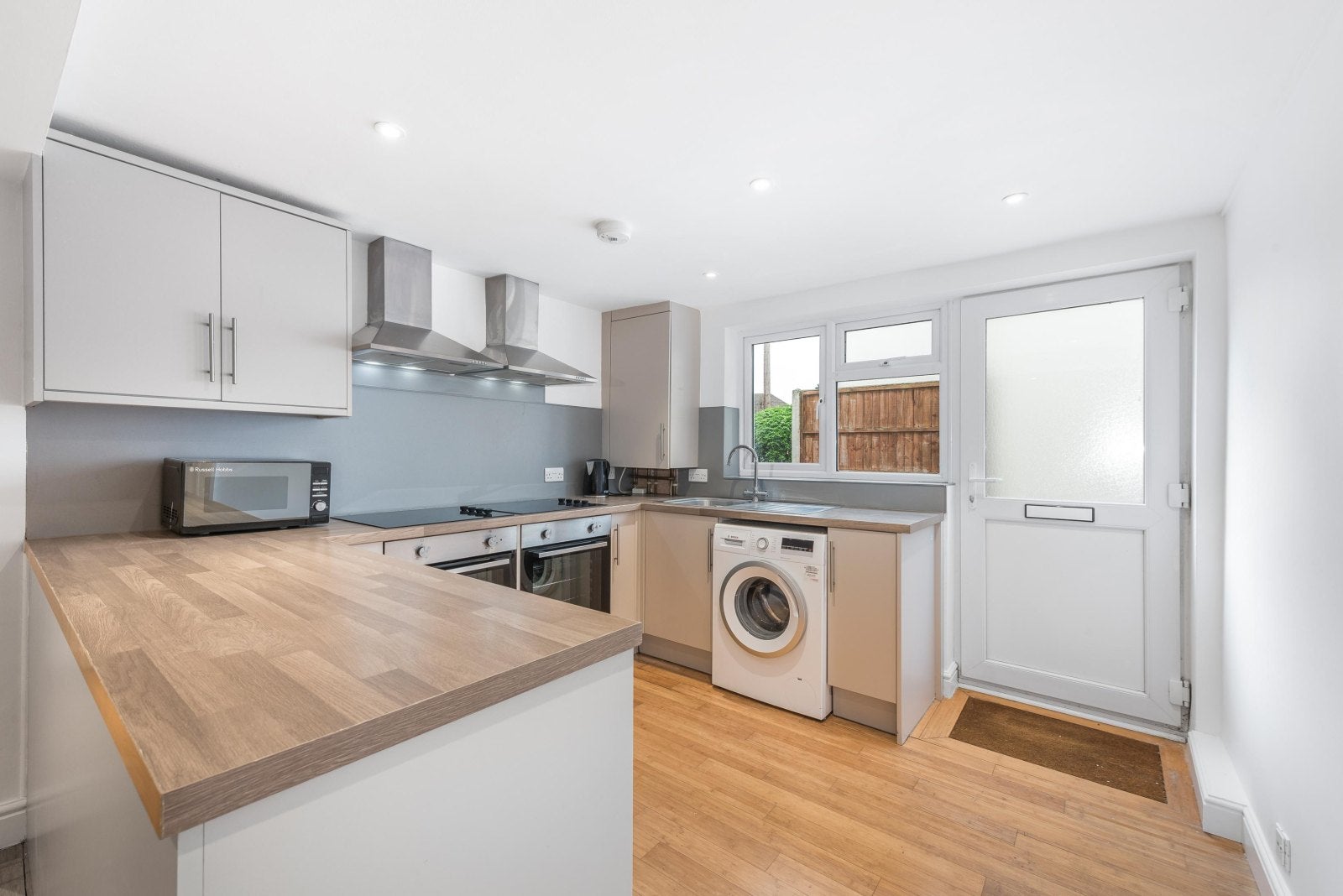 Room Weydon Lane in Waverley