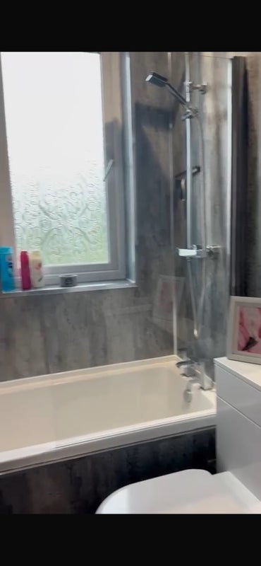 Room Stenhouse Drive in City of Edinburgh