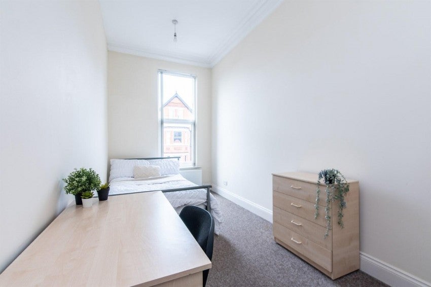 Flat Foxhall Road in Nottingham