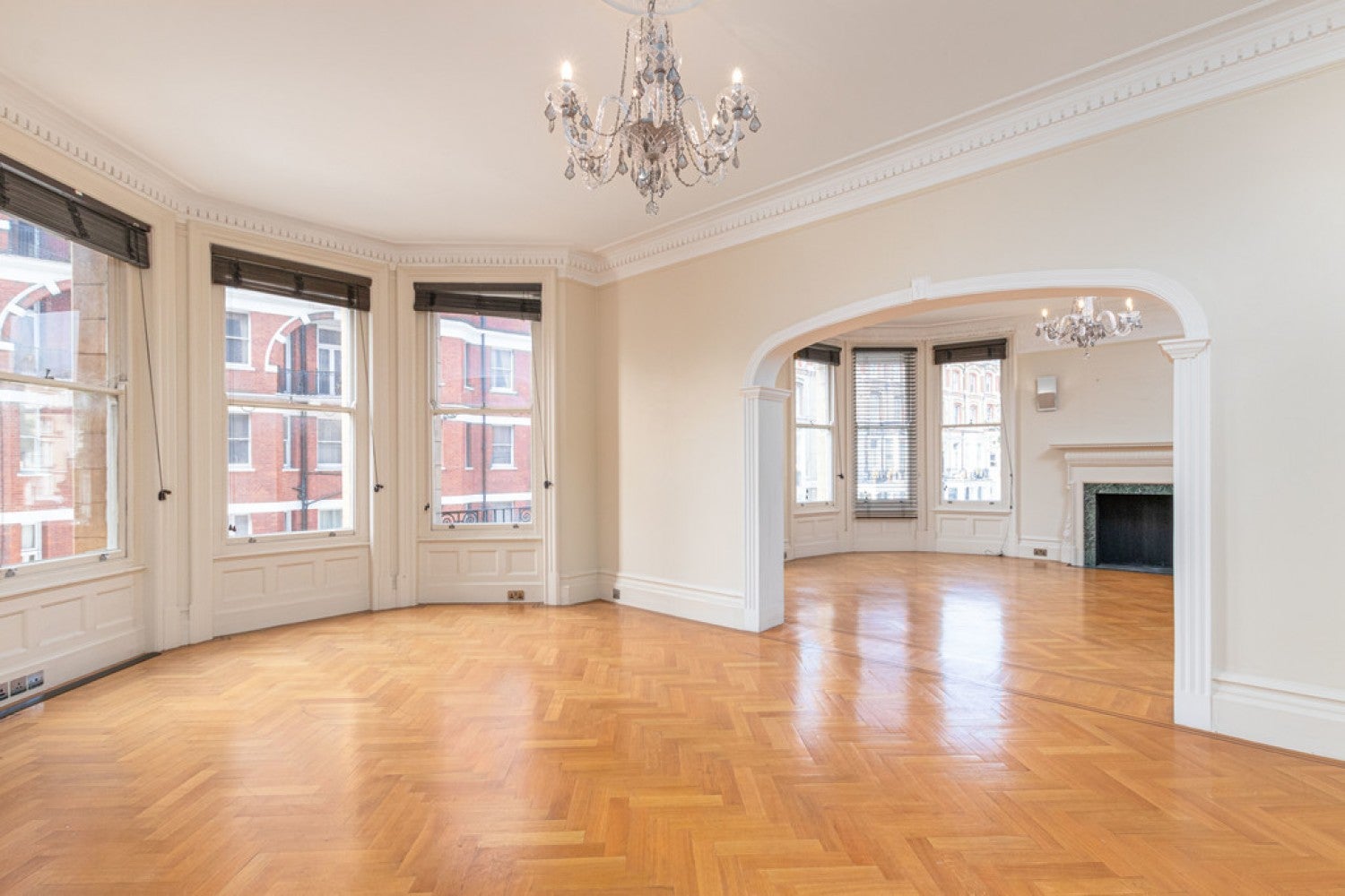 Flat Scarsdale Villas in Greater London