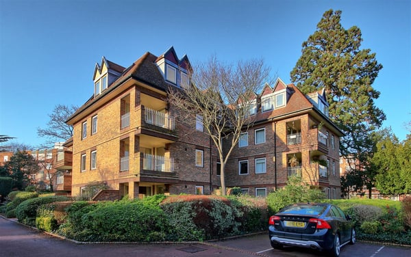 Flat Grange Road in Cambridge