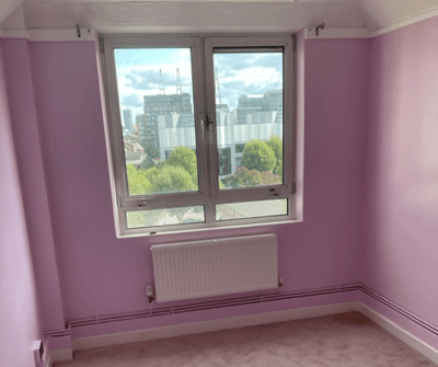 Room Tiller Road in Greater London