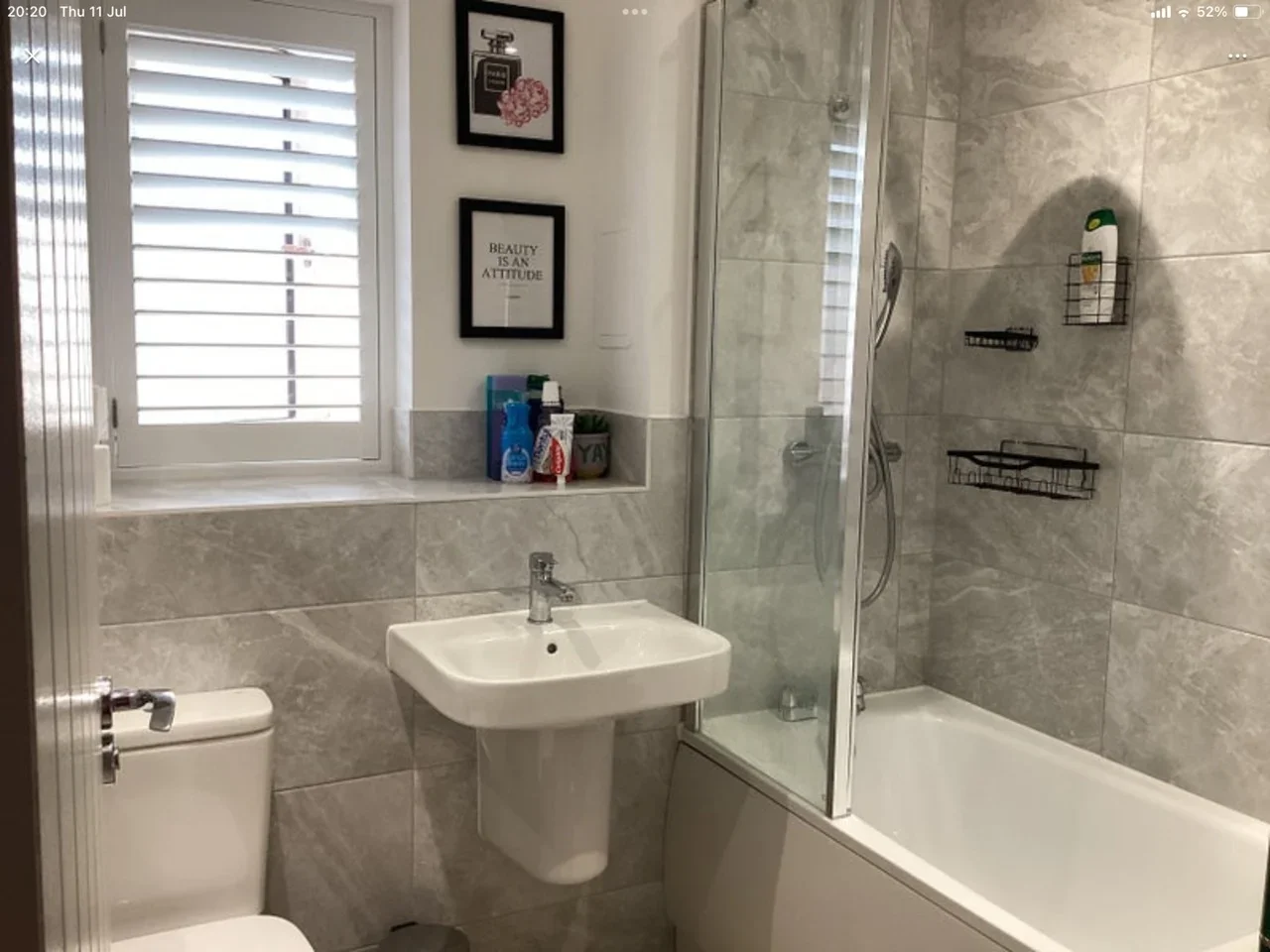 Room Plough Close in Hoo St. Werburgh