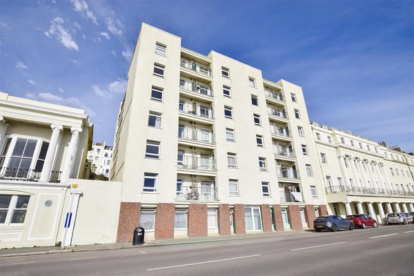 Flat Marina in St Leonards