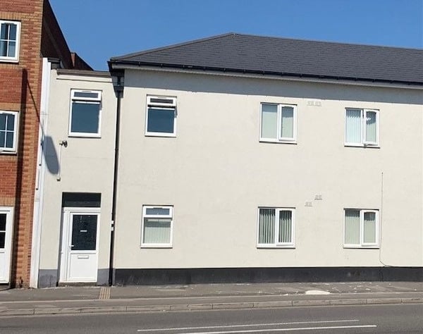 Flat Pinfold Street in Darlaston