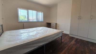 Room John Street in Greater London