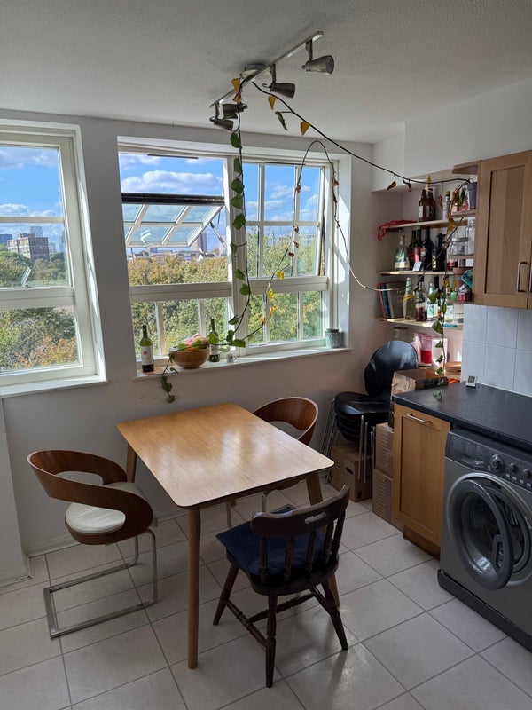 Flat Wilmot Street in Greater London