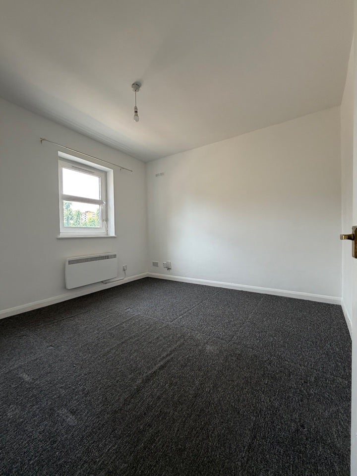 Flat Garnham Street in Greater London