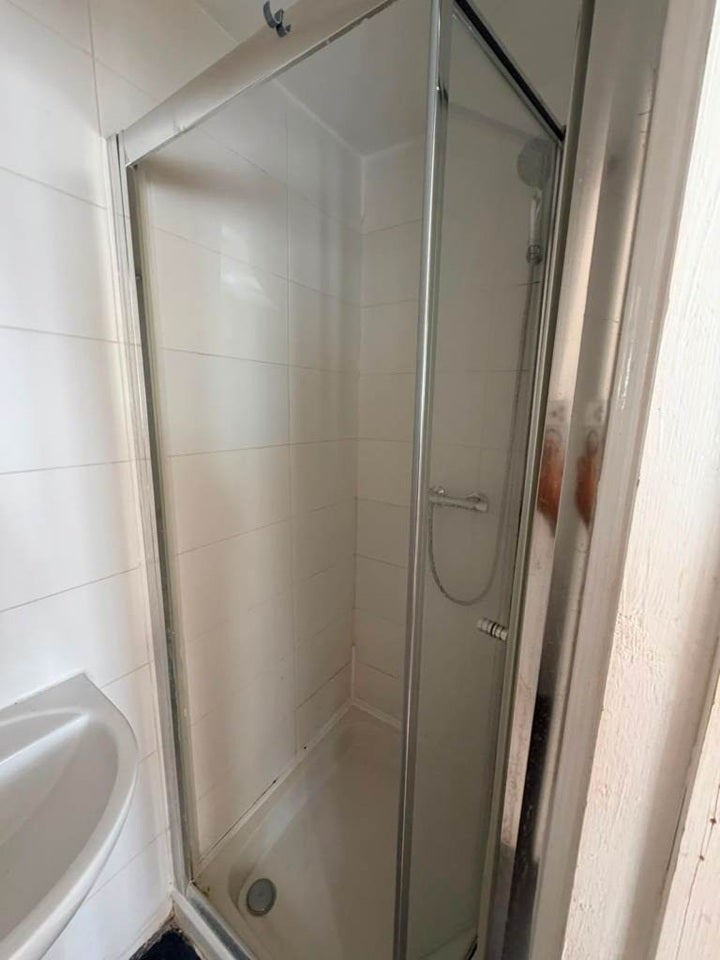 Room Whalebone Grove in Greater London