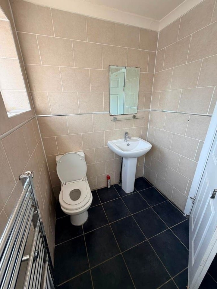 Room Whalebone Grove in Greater London