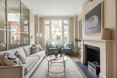 House Bowerdean Street in Greater London