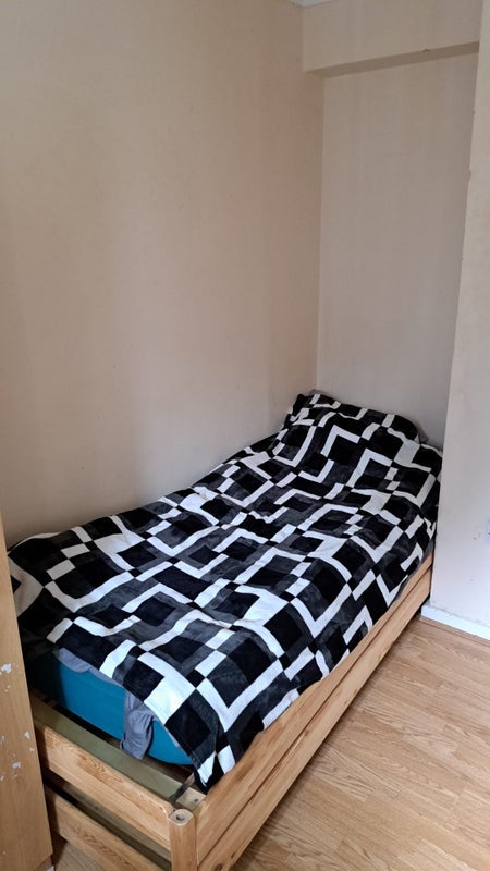 Room Victoria Dock Road in Greater London