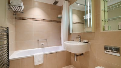 Flat Watling Street in City of London