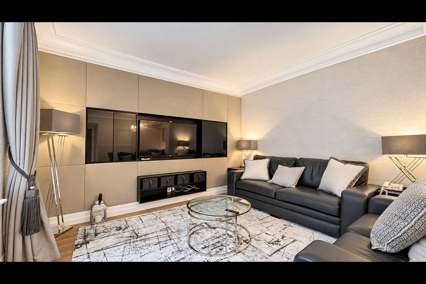 Flat Park Lane in City of Westminster