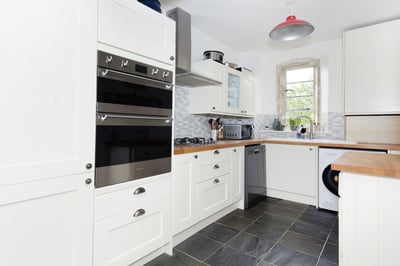 Flat Lower Chapel Court in South Horrington