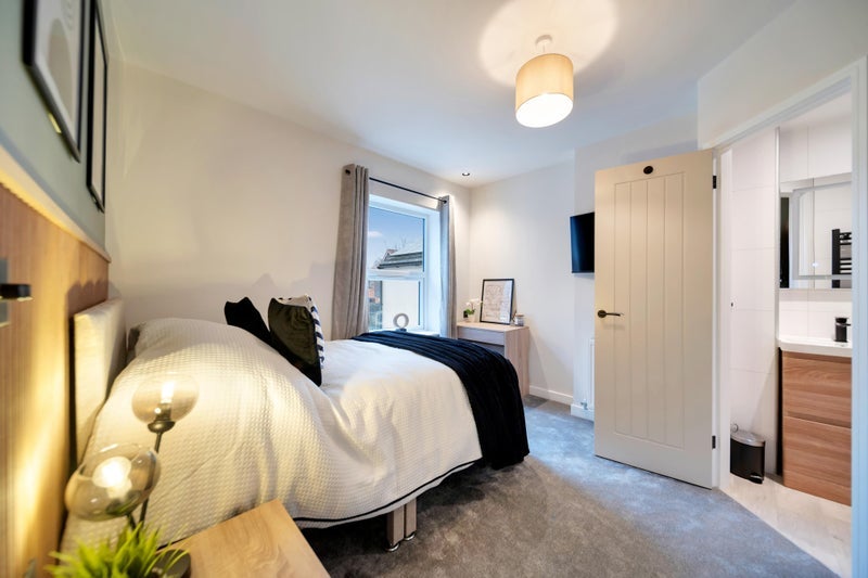 Room Woodbridge Road in Ipswich