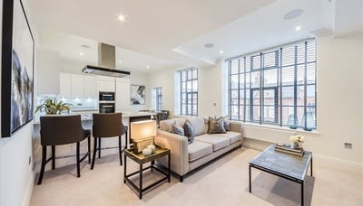 Flat Rainville Road in Greater London