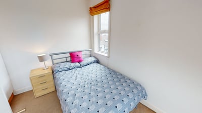 Room Thomas Street in Leeds