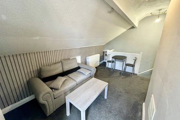 Flat Back Middleton View in Leeds