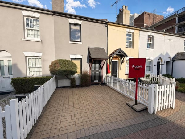 House Crown Street in Brentwood