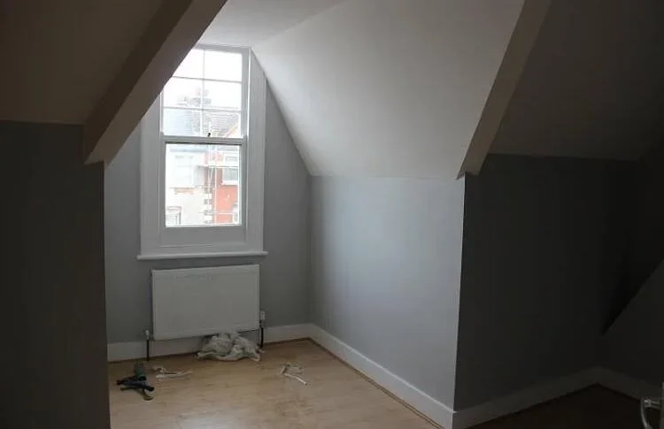 Flat Algernon Road in Greater London