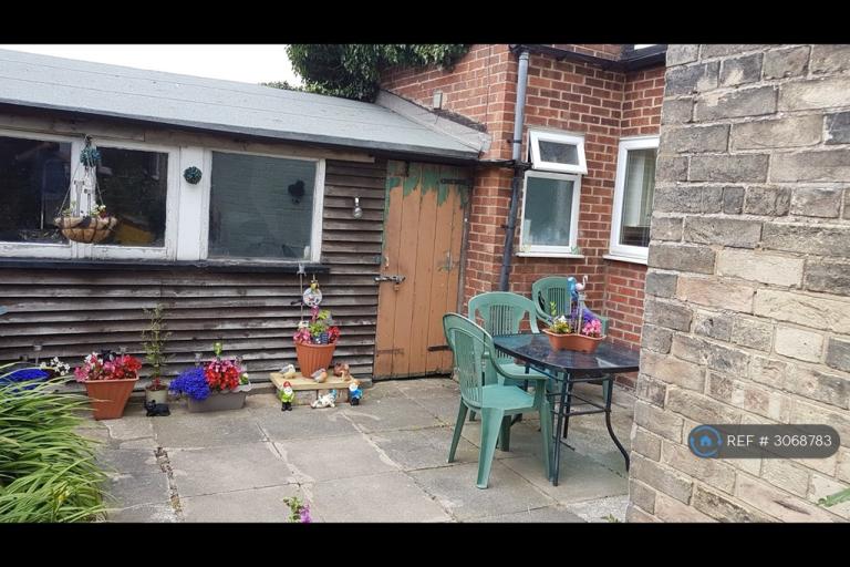 Room Albany Road in Gorleston-on-Sea