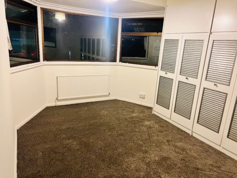 House Woodford Trading Estate in Greater London