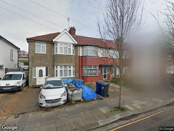 House Tavistock Avenue in Greater London