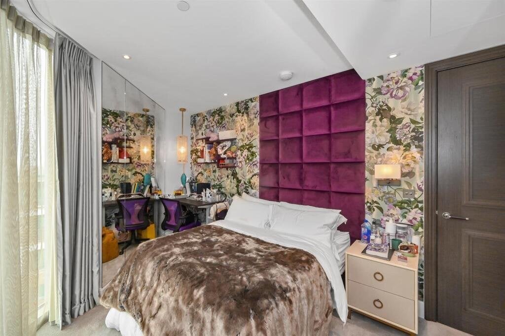 Flat Warwick Lane in Greater London