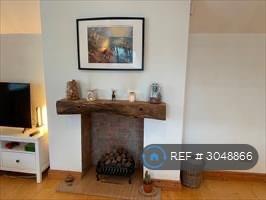 Flat Home Farm in Warwick