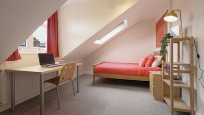 Flat Denham Road in Sheffield