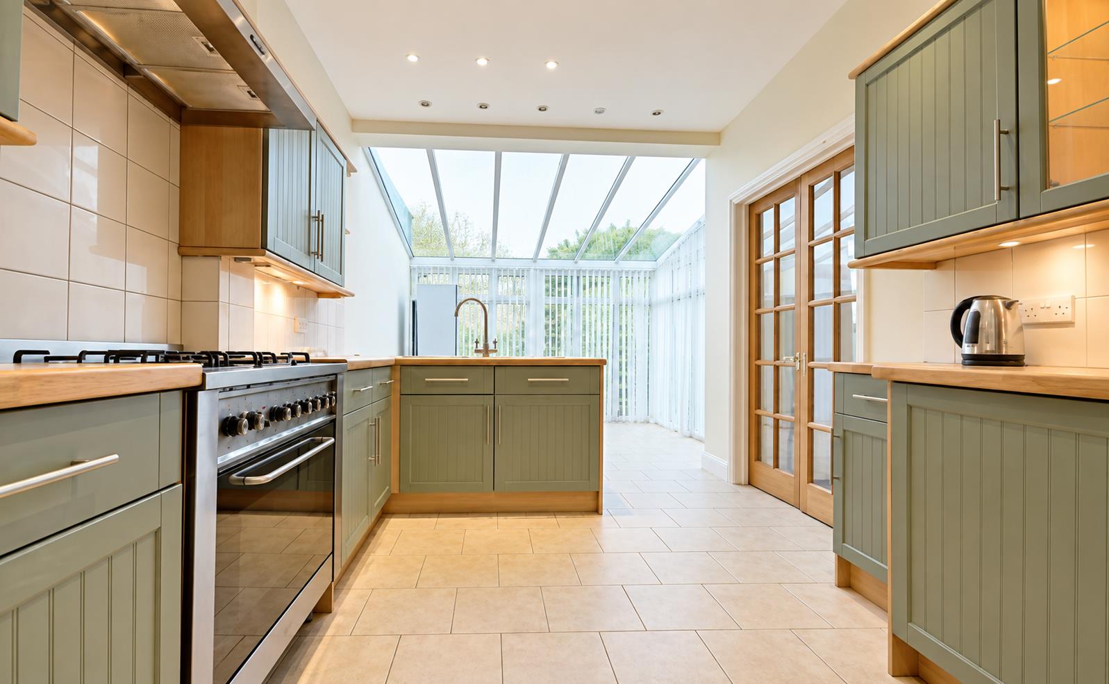 House Cissbury Ring South in Greater London
