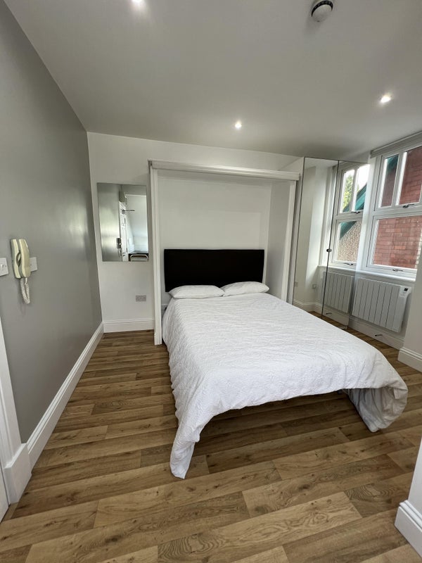Flat Stanmore Road in Birmingham