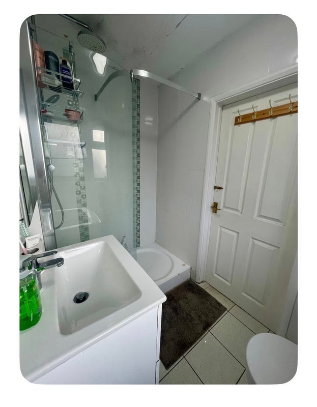 Room Westmorland Road in Maidenhead