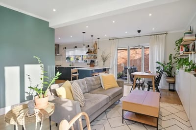 House Hartham Close in Greater London