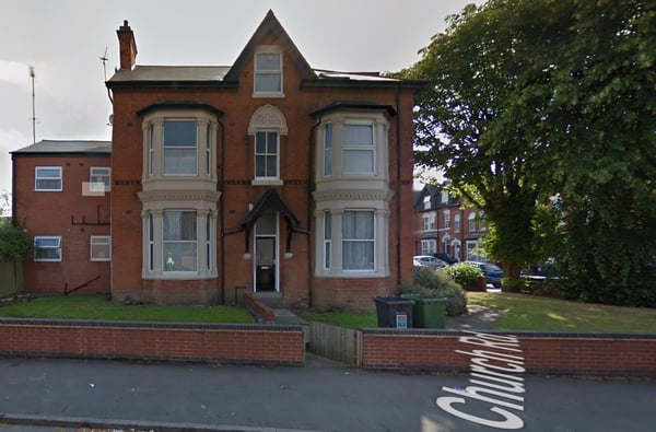 Flat Queenswood Road in Birmingham