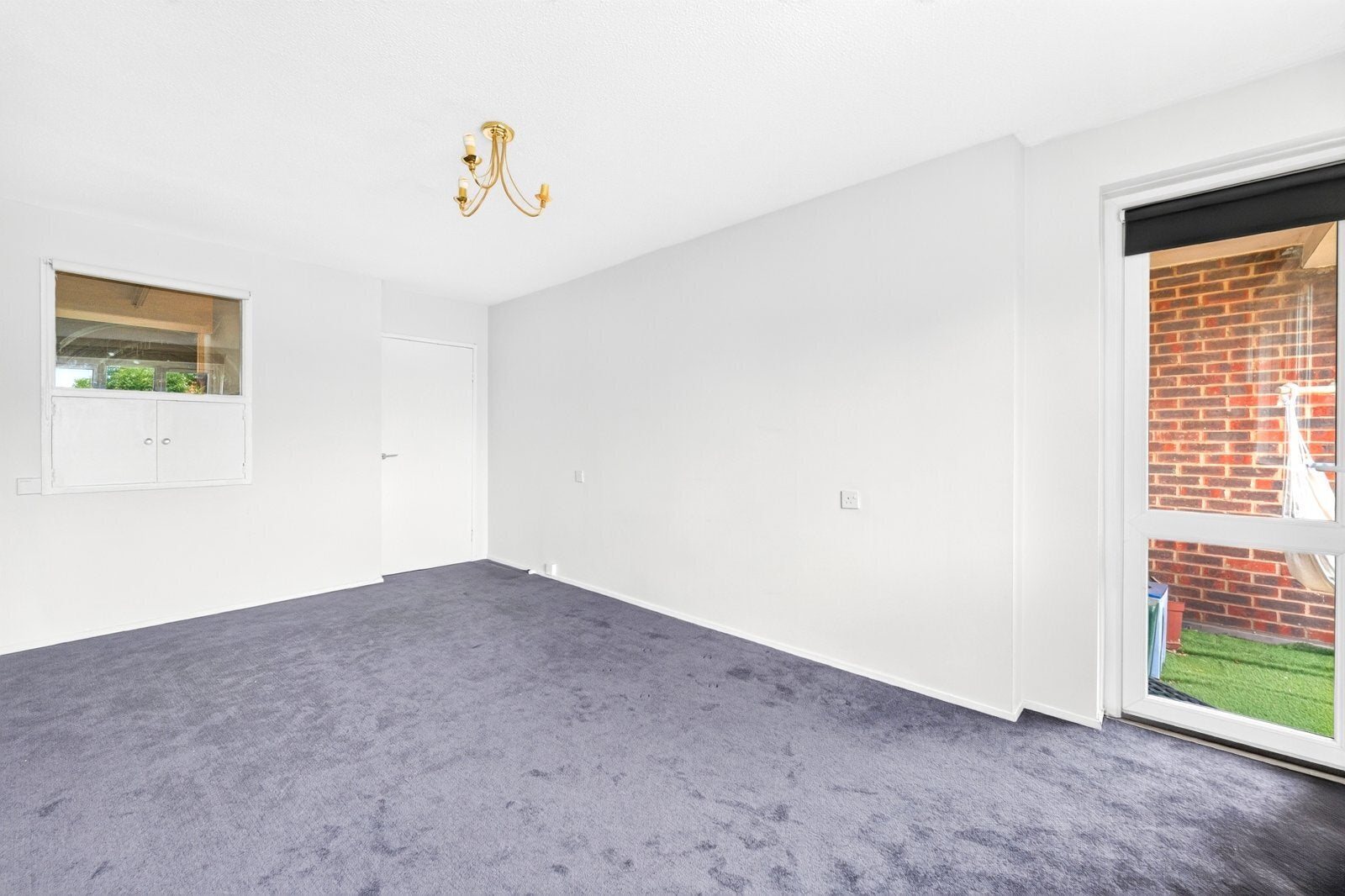 Flat Wynford Road in Greater London