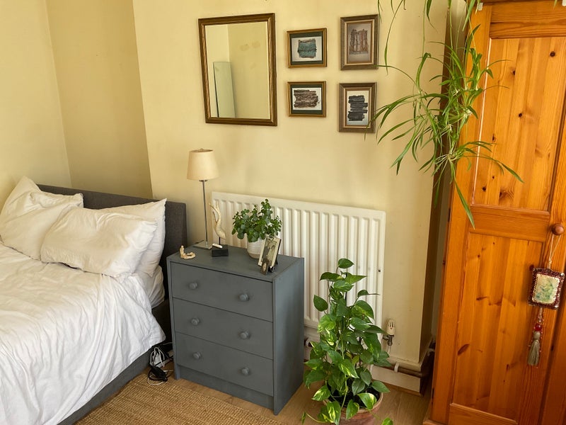 Room Holmewood Road in Greater London