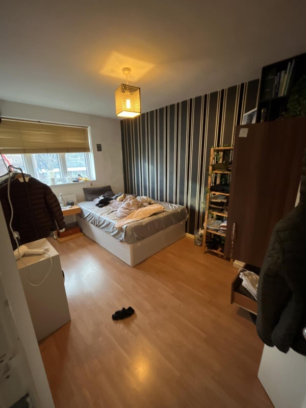 Room Morant Street in Greater London