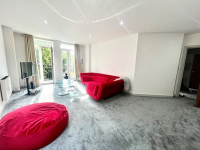 Flat Spath Road in Manchester
