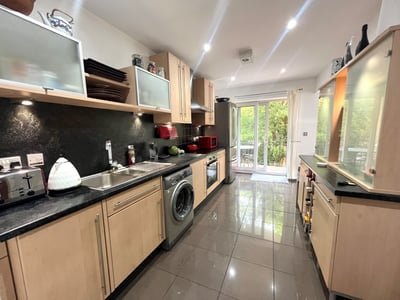 Flat Spath Road in Manchester