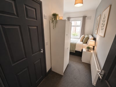 Room Lowther Road in Doncaster